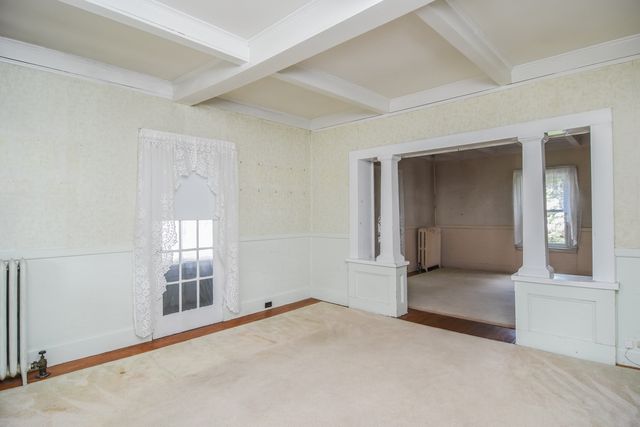 69 W Main St, West Brookfield, MA 01585