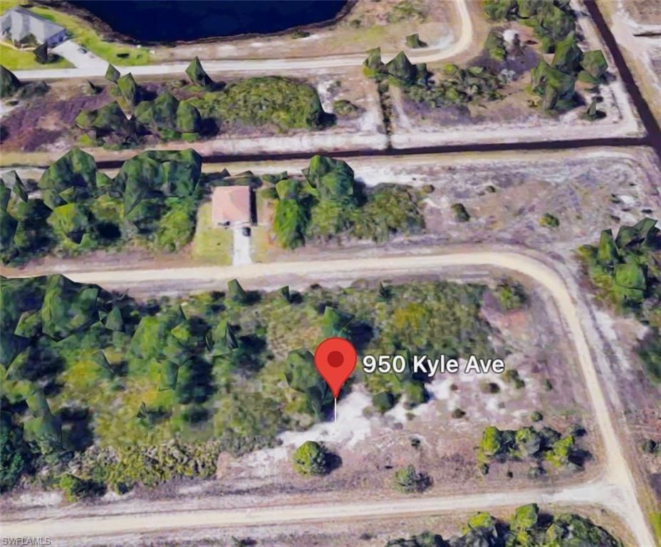 950 Kyle AVE, LEHIGH ACRES, FL 33974 — photo 3