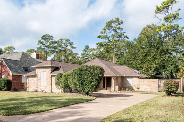 7914 King Arthur Court, Spring, TX 77379