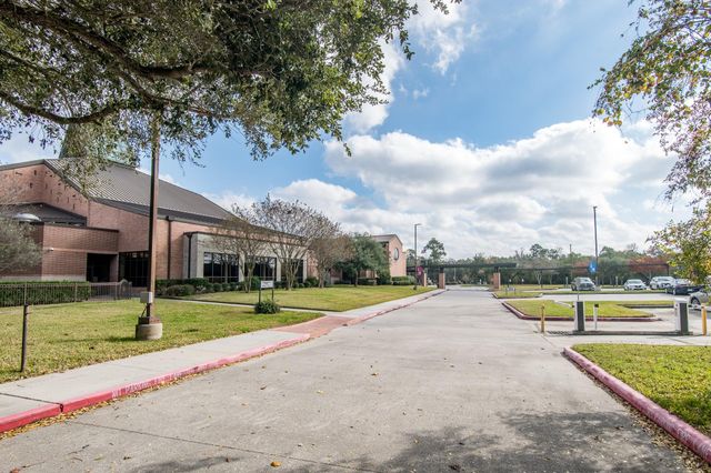 7914 King Arthur Court, Spring, TX 77379