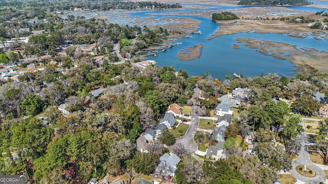 8 Chestley Place, Savannah, GA 31406