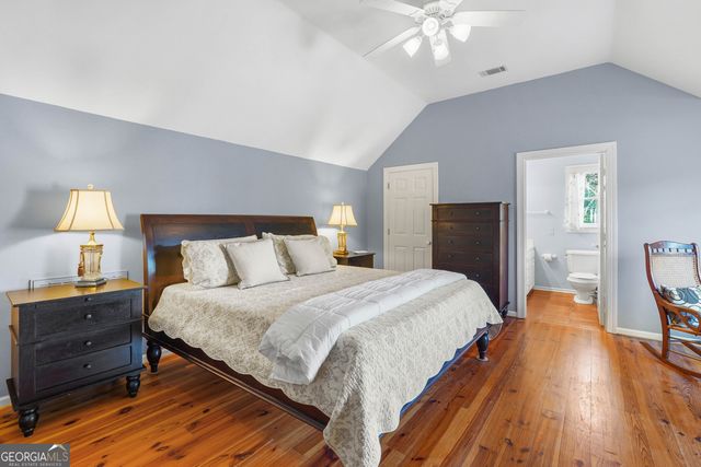 8 Chestley Place, Savannah, GA 31406