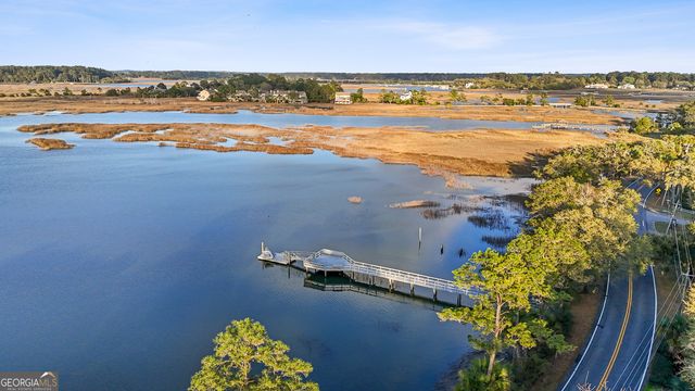 8 Chestley Place, Savannah, GA 31406