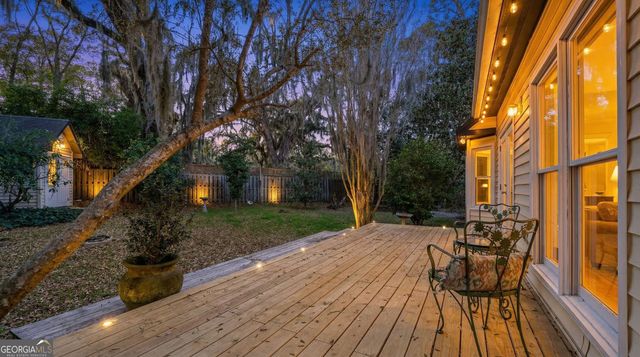 8 Chestley Place, Savannah, GA 31406