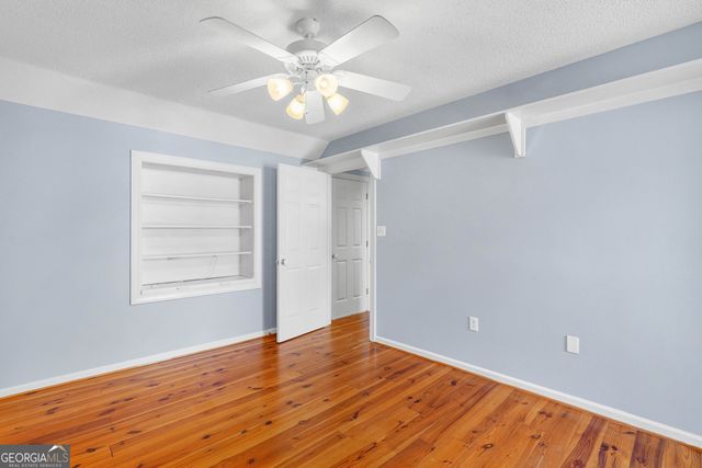 8 Chestley Place, Savannah, GA 31406