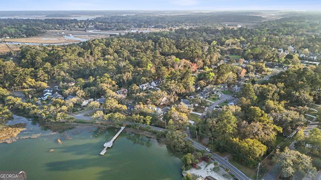 8 Chestley Place, Savannah, GA 31406