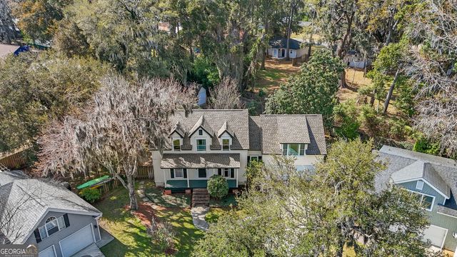 8 Chestley Place, Savannah, GA 31406