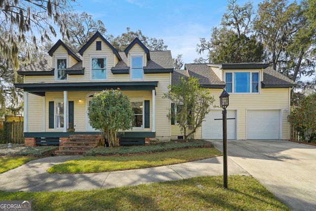 8 Chestley Place, Savannah, GA 31406