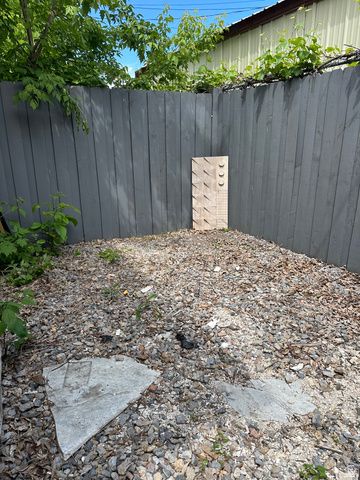 715 E 800 S, Salt Lake City, UT 84102