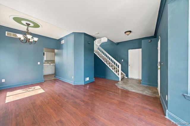 7412 Willow Creek Drive, Ypsilanti, MI 48197
