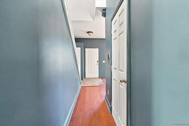7412 Willow Creek Drive, Ypsilanti, MI 48197