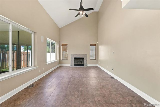 7412 Willow Creek Drive, Ypsilanti, MI 48197