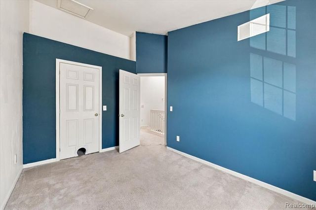 7412 Willow Creek Drive, Ypsilanti, MI 48197