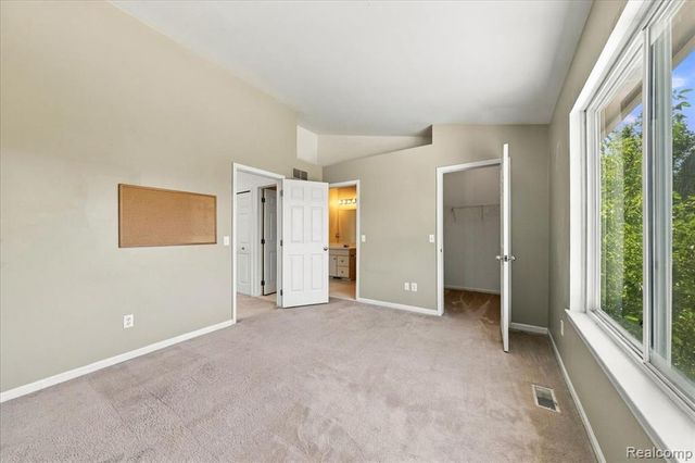7412 Willow Creek Drive, Ypsilanti, MI 48197