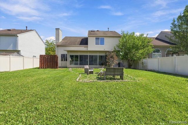 7412 Willow Creek Drive, Ypsilanti, MI 48197