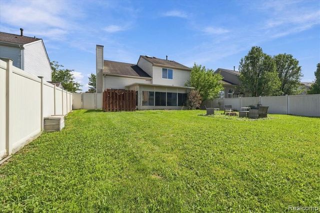 7412 Willow Creek Drive, Ypsilanti, MI 48197