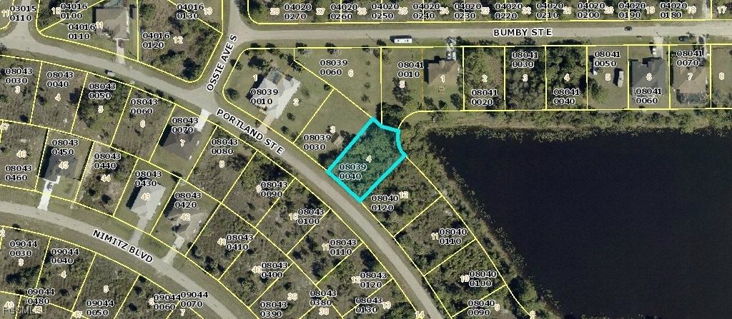 835 Portland ST E, Lehigh Acres, FL 33974