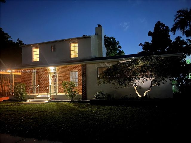 72 Palmetto Dr, Miami Springs, FL 33166