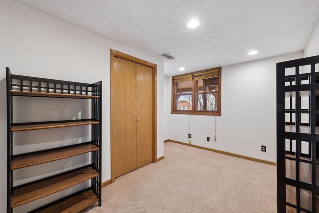 10277 Upper 178th Street W, Lakeville, MN 55044