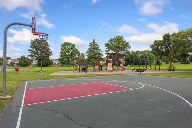 10277 Upper 178th Street W, Lakeville, MN 55044