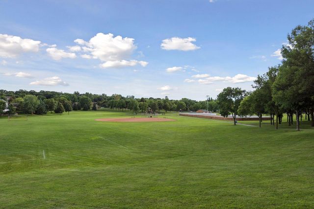 10277 Upper 178th Street W, Lakeville, MN 55044