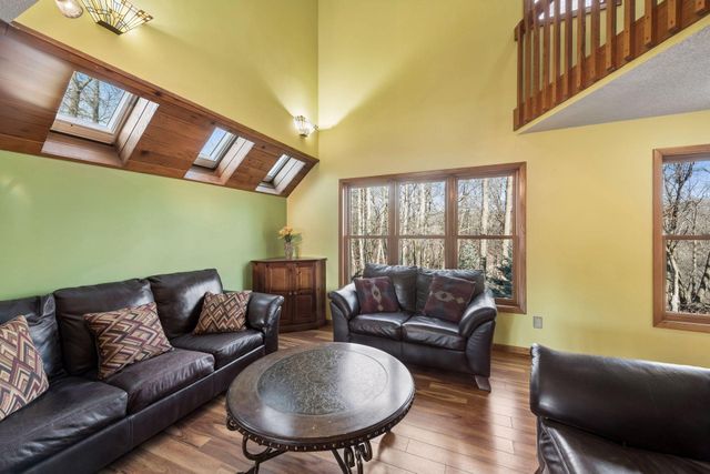 10277 Upper 178th Street W, Lakeville, MN 55044