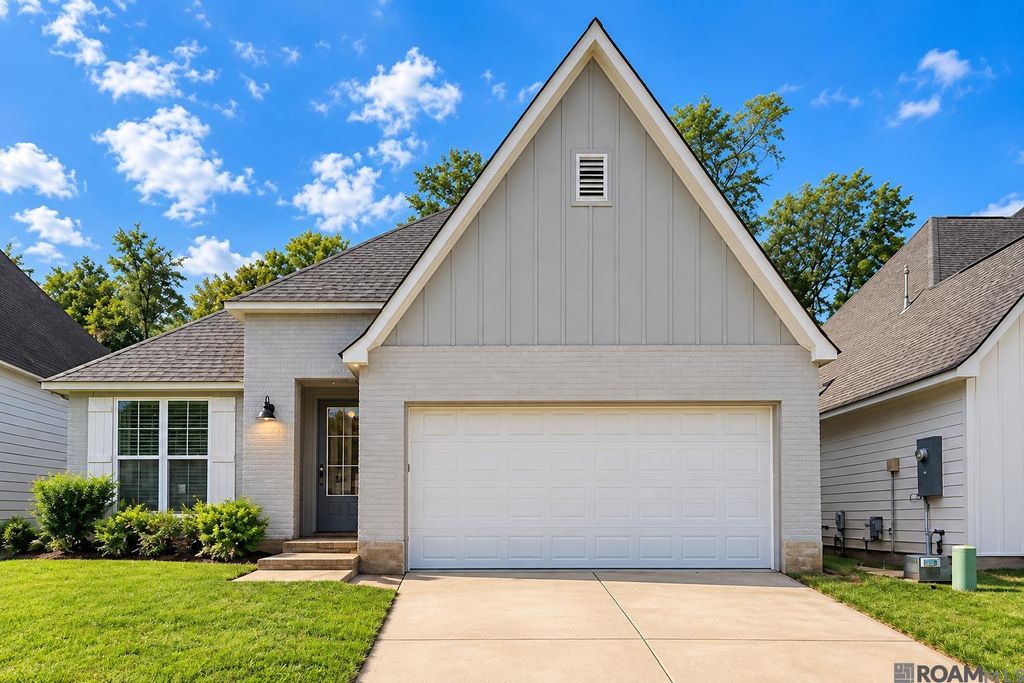 6614 Roux Dr, Baton Rouge, LA 70817