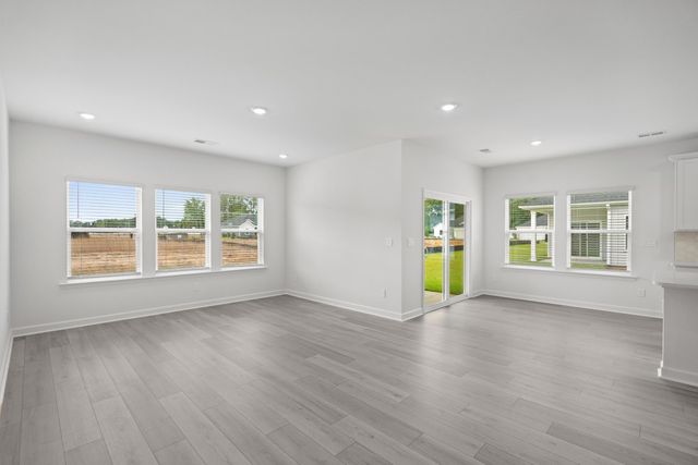 432 Congaree Ln., Longs, SC 29568