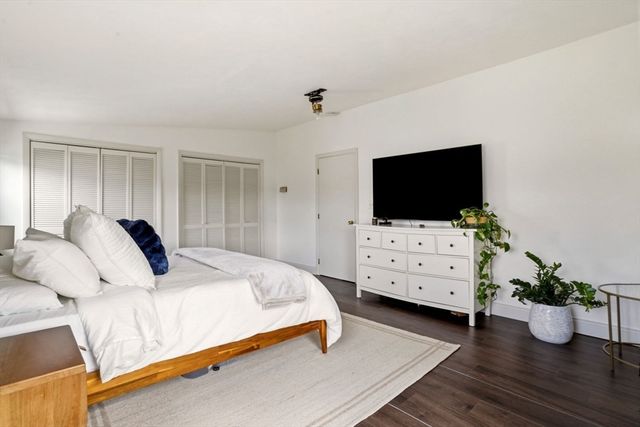 33 Bateman Avenue, Revere, MA 02151