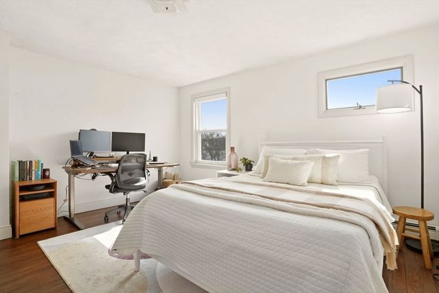 33 Bateman Avenue, Revere, MA 02151