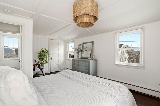 33 Bateman Avenue, Revere, MA 02151