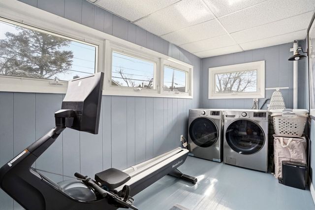 33 Bateman Avenue, Revere, MA 02151