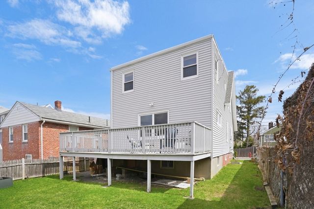 33 Bateman Avenue, Revere, MA 02151