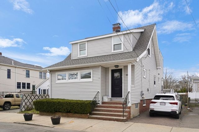 33 Bateman Avenue, Revere, MA 02151