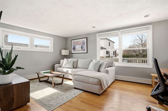 33 Bateman Avenue, Revere, MA 02151