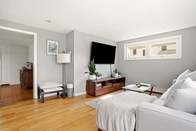 33 Bateman Avenue, Revere, MA 02151