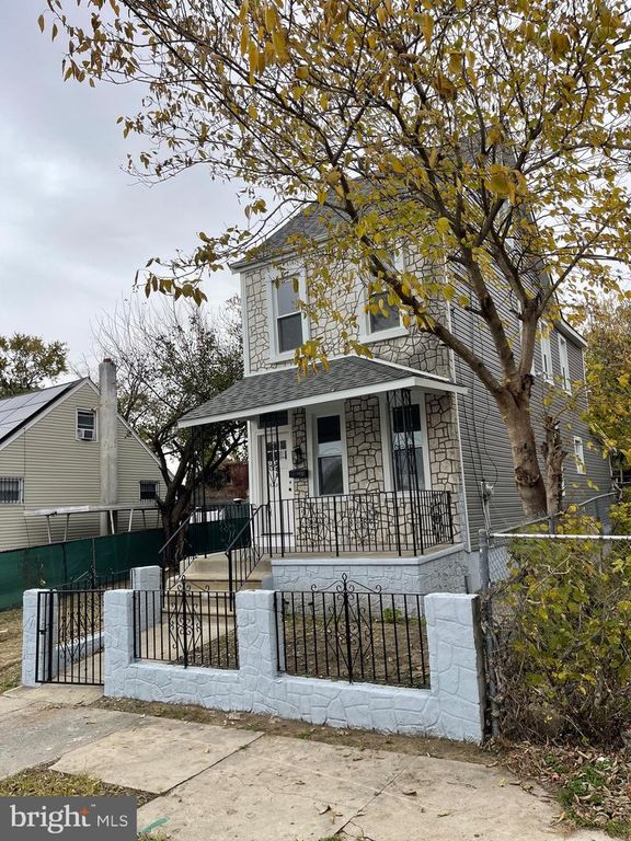 908 N 24TH ST, Camden, NJ 08105