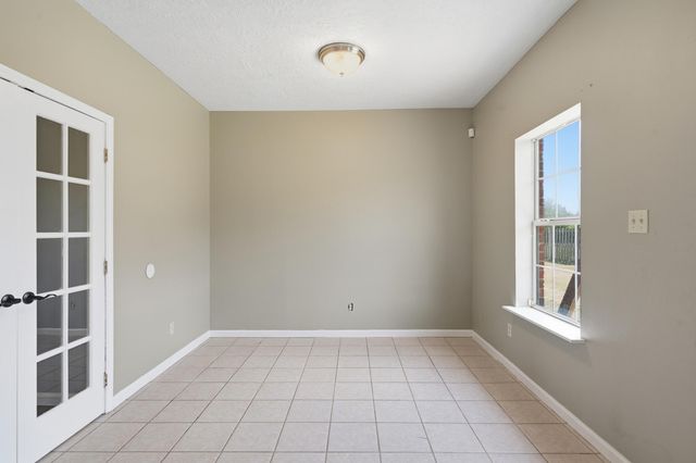 111 Melody Ln, Deridder, LA 70634