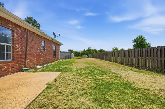 111 Melody Ln, Deridder, LA 70634