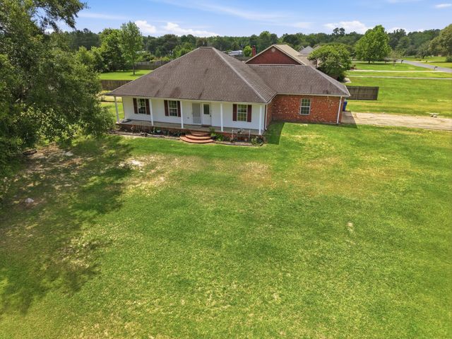 111 Melody Ln, Deridder, LA 70634