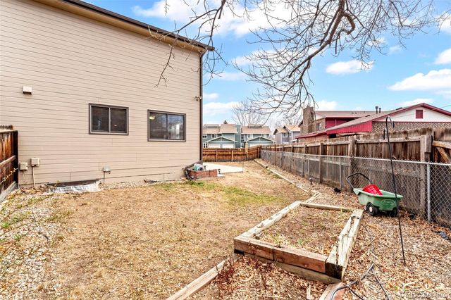 1219 ATWOOD Street, Longmont, CO 80501