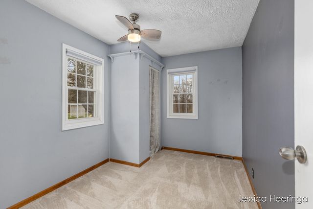 475 Northland Court NE, Rockford, MI 49341