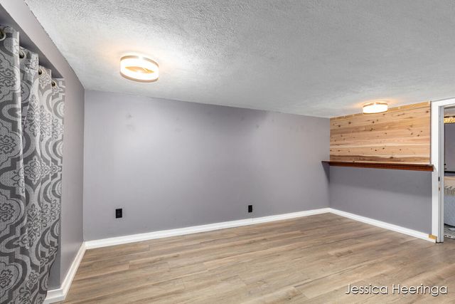 475 Northland Court NE, Rockford, MI 49341