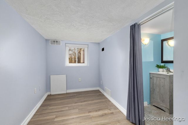 475 Northland Court NE, Rockford, MI 49341