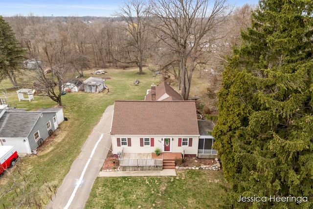 475 Northland Court NE, Rockford, MI 49341