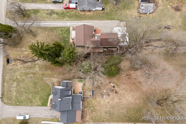 475 Northland Court NE, Rockford, MI 49341