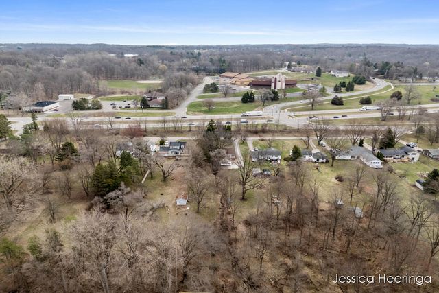 475 Northland Court NE, Rockford, MI 49341