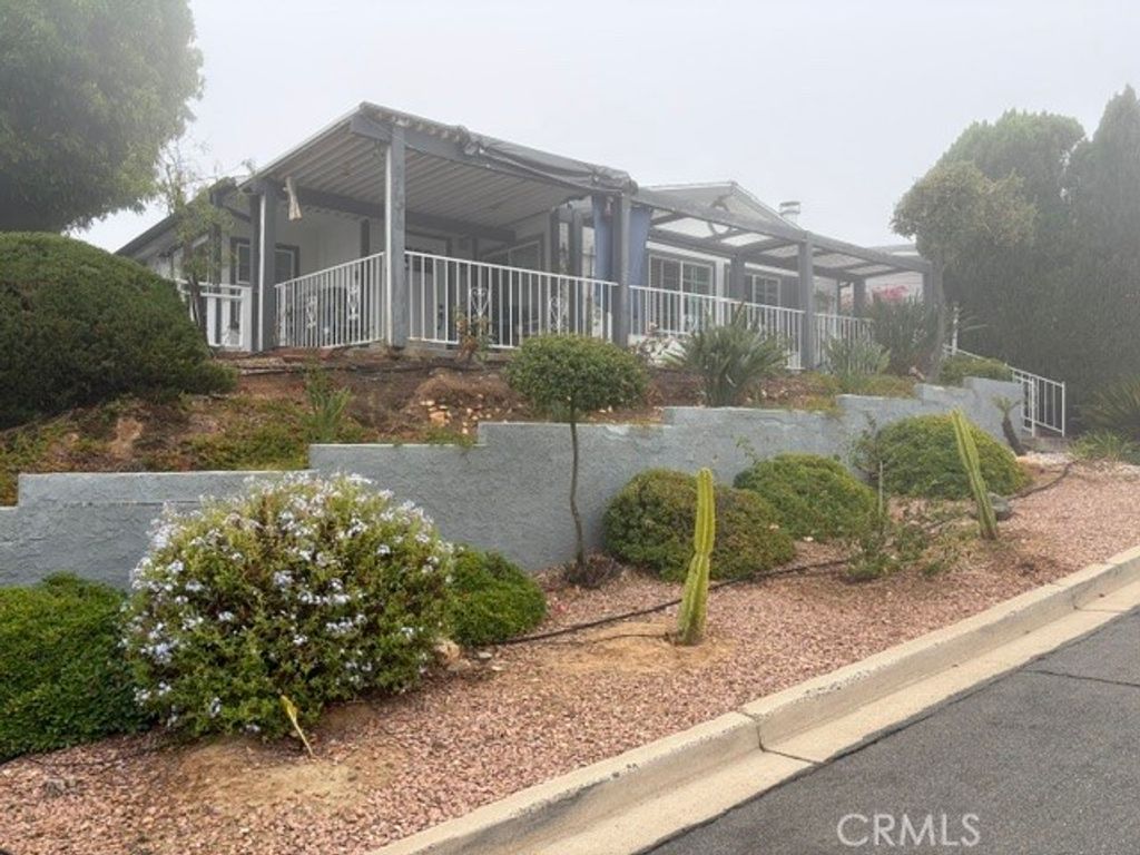 24721 Pitchfork, Wildomar, CA 92595 — photo 2