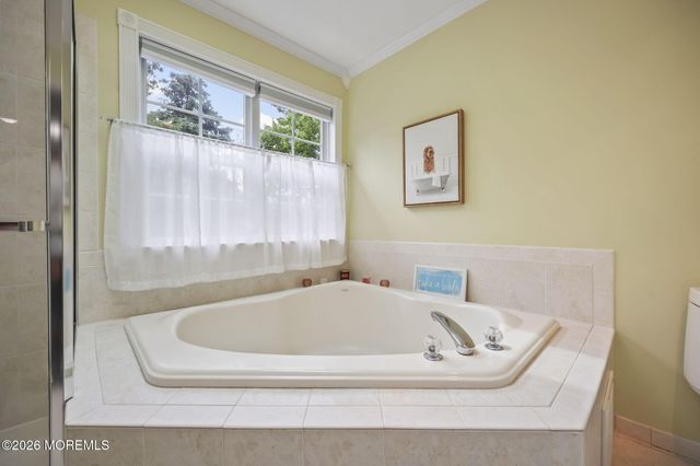 90 Banyan Boulevard, Holmdel, NJ 07733