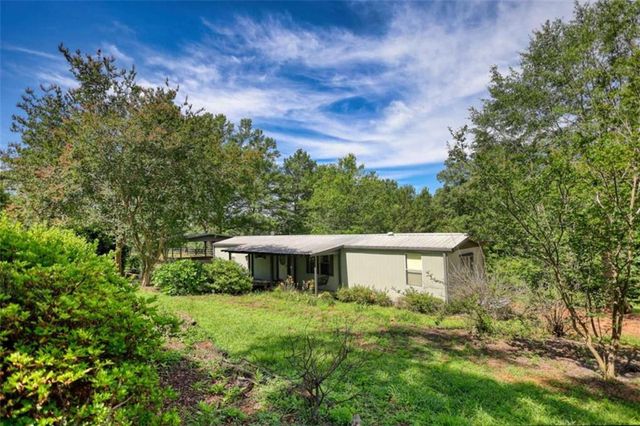 2665 Macedonia Rd, Franklin, GA 30217